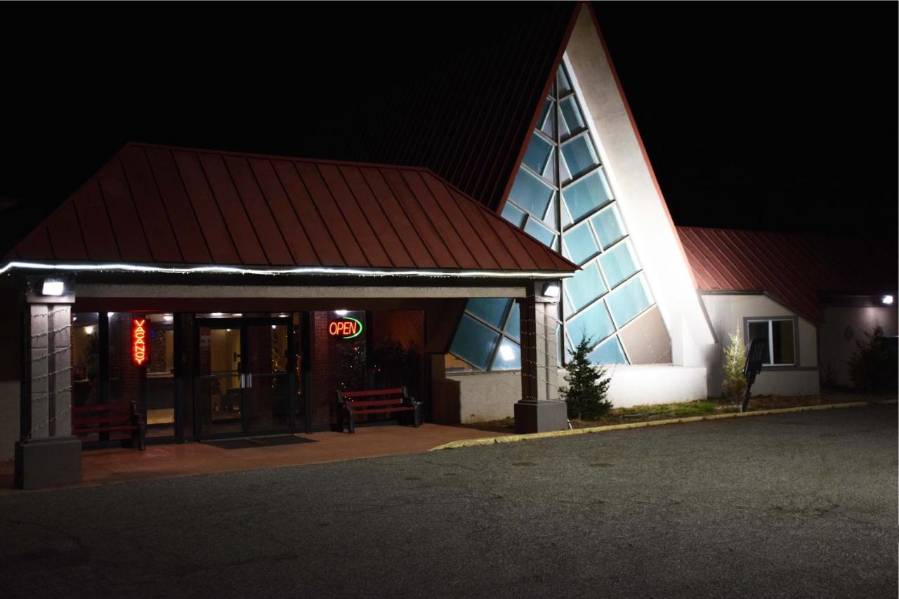 American Best Inn By Oyo I-35 Perry Near Lake Mcmurtry Exteriör bild